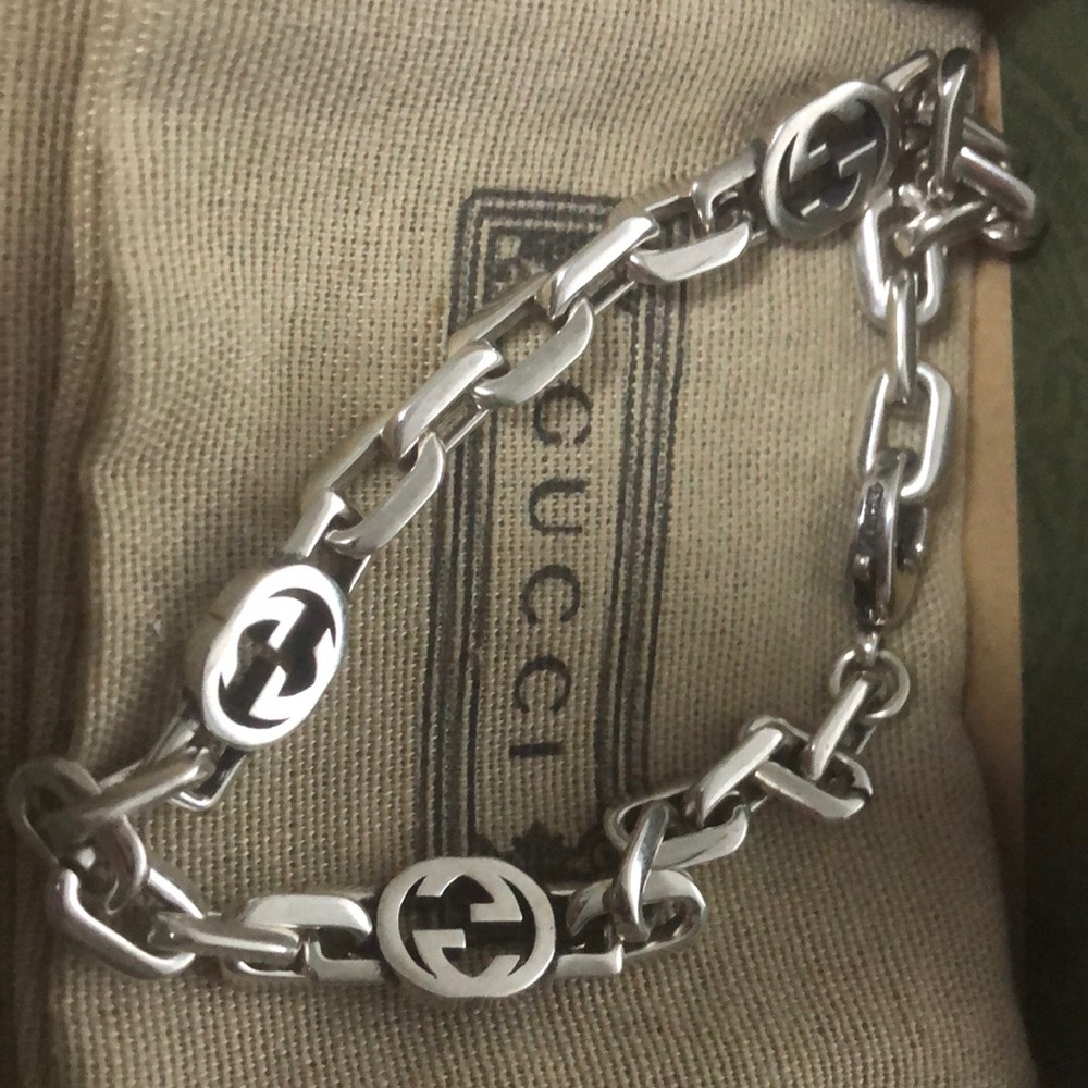 Authentic Gucci interlocking chain Bracelet